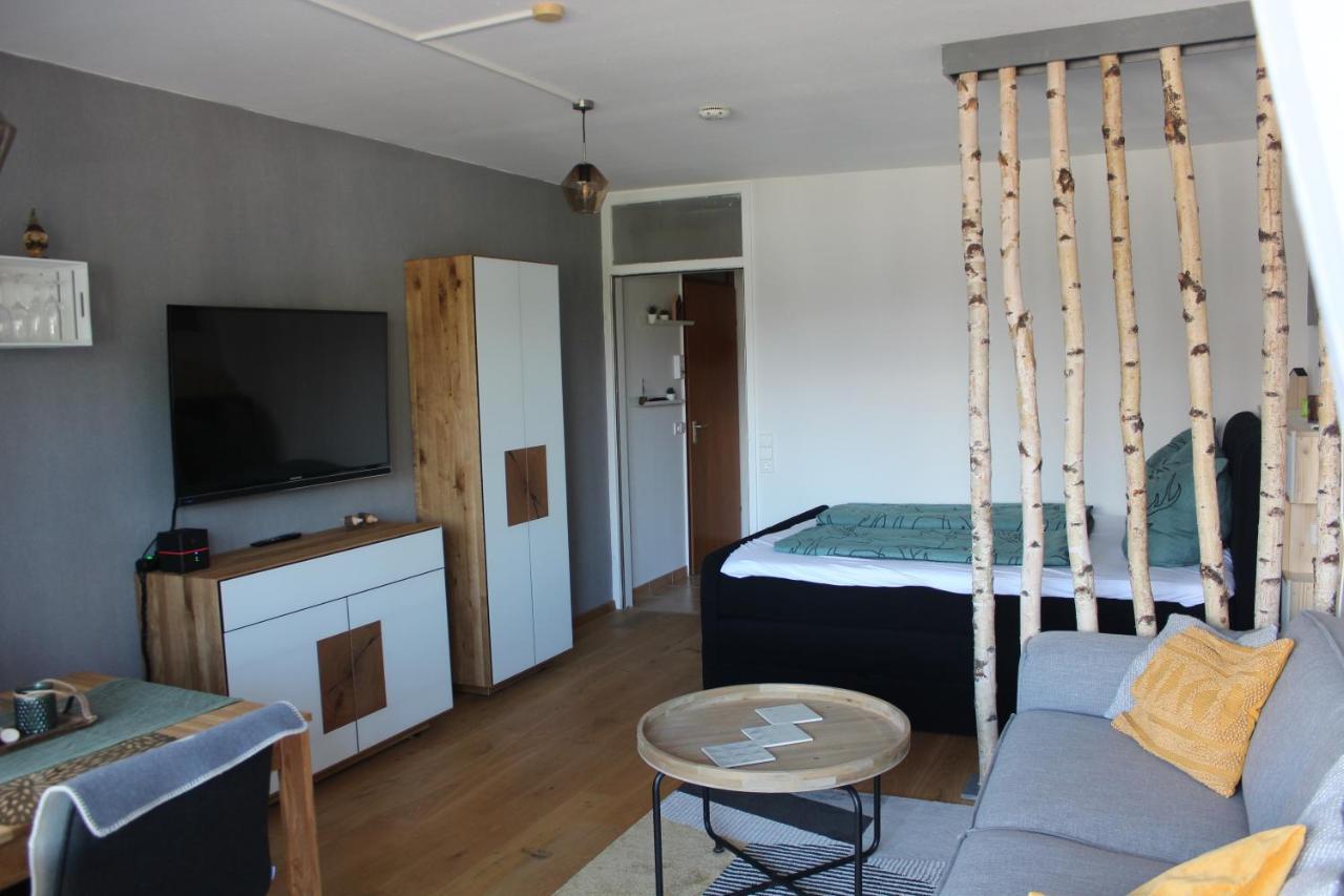 1-Zimmer-Apartment Mit Grossem Balkon Schönwalde Exteriör bild