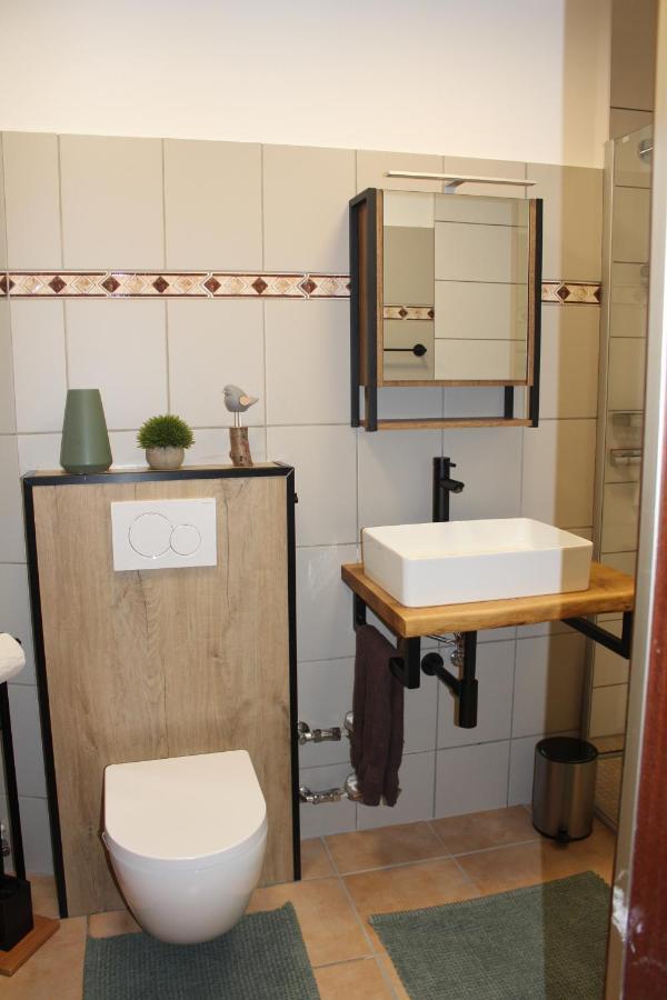 1-Zimmer-Apartment Mit Grossem Balkon Schönwalde Exteriör bild
