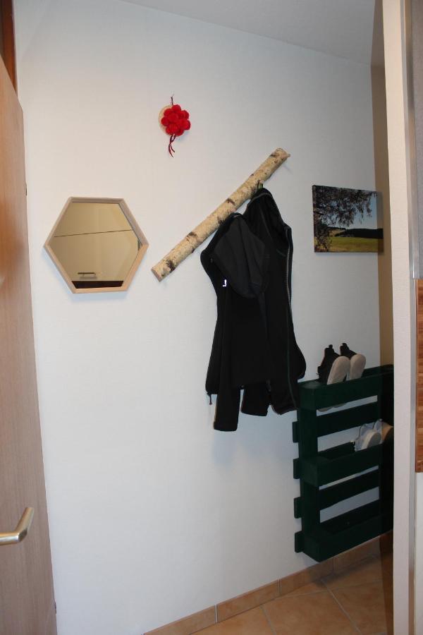 1-Zimmer-Apartment Mit Grossem Balkon Schönwalde Exteriör bild